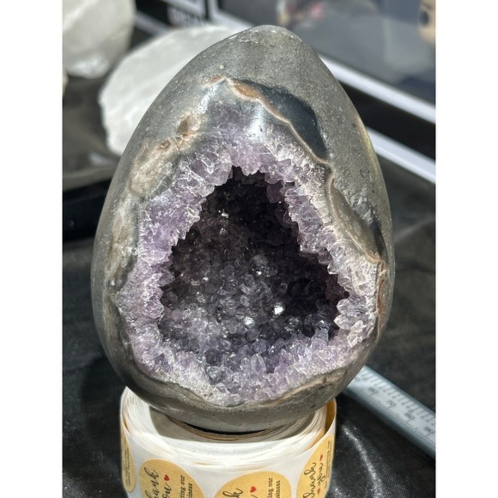 Amethyst Geode Egg Polished Crystal Specimen Purple Quartz 125mm - Picture 3 of 9